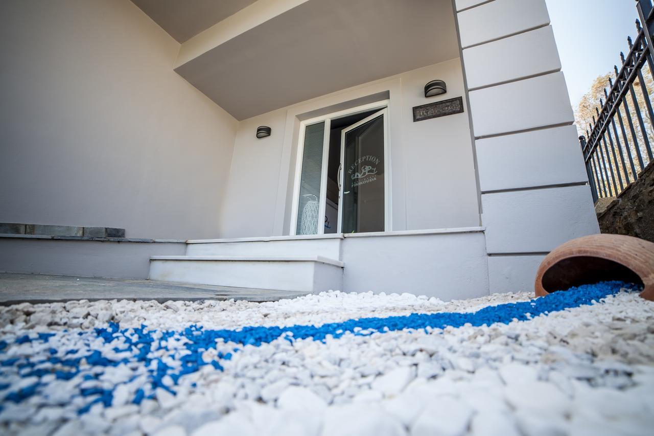 Enpy Aparthotel Finikounta Exteriör bild